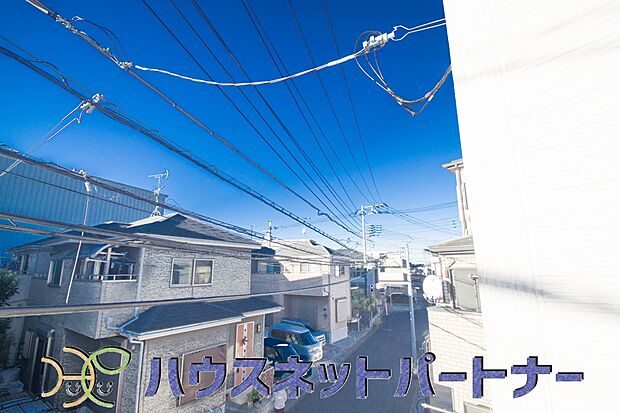 穏やかな住環境とゆとりある敷地が魅力