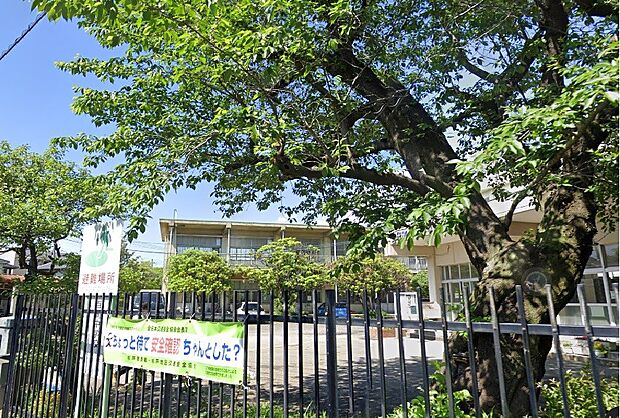 周辺環境-中学校(1700m)宮代町立百?中学校