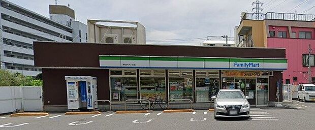 周辺環境-コンビニ(600m)ファミリーマート 新松戸六丁目店