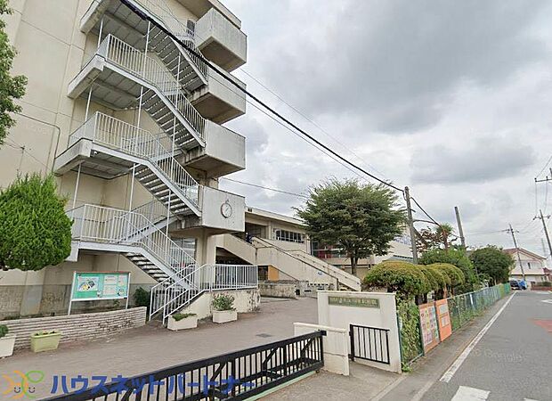 周辺環境-中学校(1400m)越谷市立平方中学校