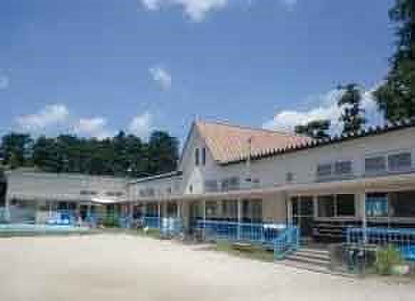 周辺環境-幼稚園・保育園(850m)第五保育所