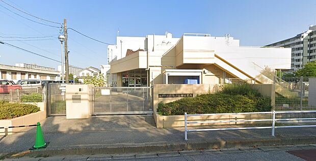 周辺環境-幼稚園・保育園(621m)新松戸南部保育所