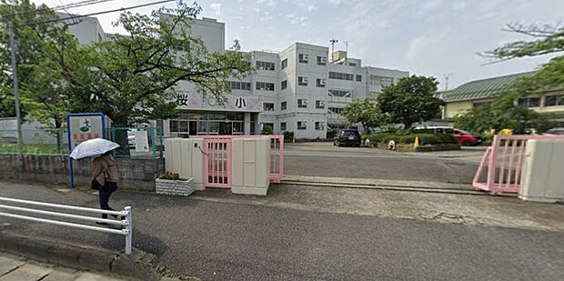 周辺環境-小学校(1900m)三郷市立桜小学校