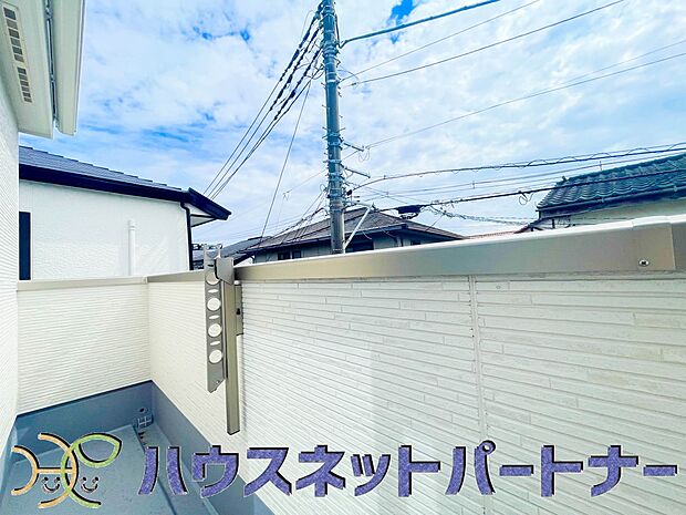 眺望や窓からの景色が良いと、家で過ごす時間も快適です。