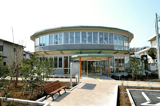 周辺環境-図書館(4400m)流山図書館