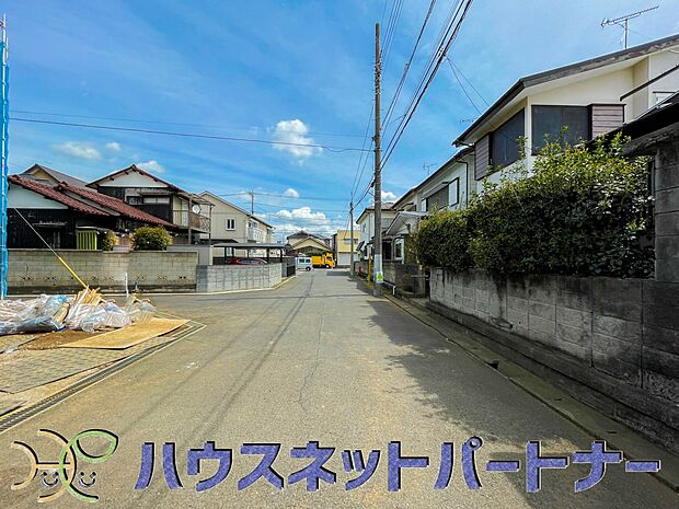 居住者の帰り、訪れる方を優しく迎える・安らぎに満ちた生活空間を予感させる。健やかな暮らしを楽しめそう。