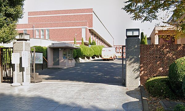 周辺環境-幼稚園・保育園(360m)浦和明の星幼稚園