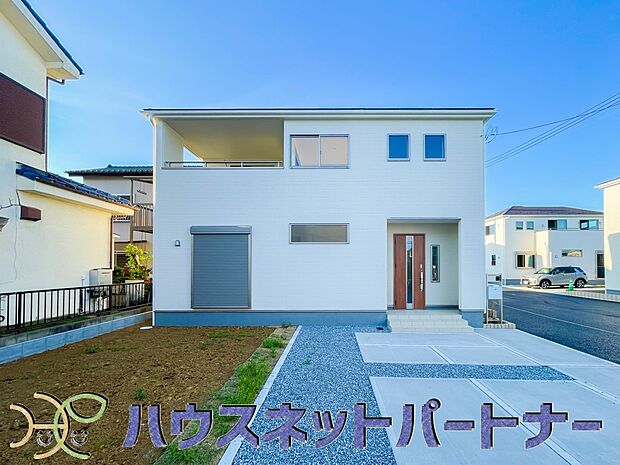 太陽に愛された邸は、陽当り・通風に優れた魅力的で快適さを追求した新築戸建でした。ここに住むからこそ意味がある。そんな特別感に浸りながら、毎日をお過ごしして欲しいです。