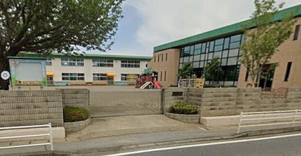 周辺環境-幼稚園・保育園(900m)ゆりぞの幼稚園