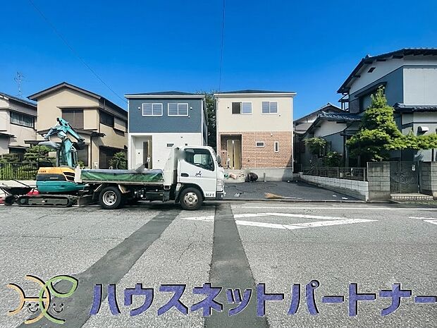 季節感を演出する多彩な樹木と豊かな彩りが重なり、四季折々の変化を楽しめる心地よい場所となることでしょう。時間の経過と共に味わいが出る素敵な空間へ。