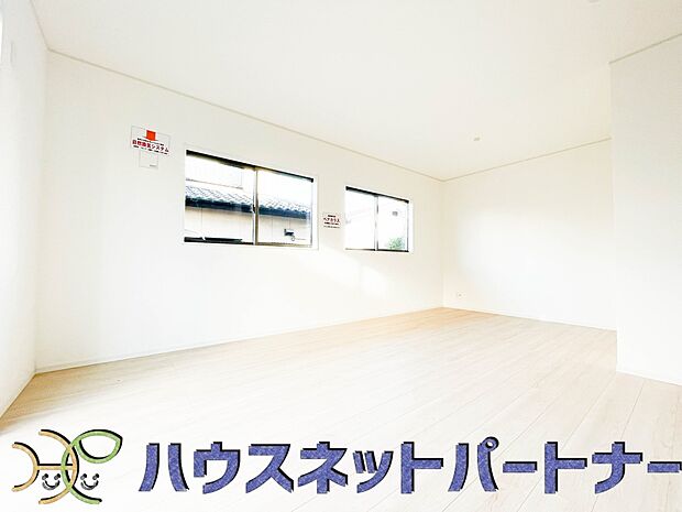 うららかな陽射しがどのお部屋にも降り注ぎますように、快適さを追求した間取設計。得難い立地環境での生活を恵みの豊かな永住の地へと変えてくれます。