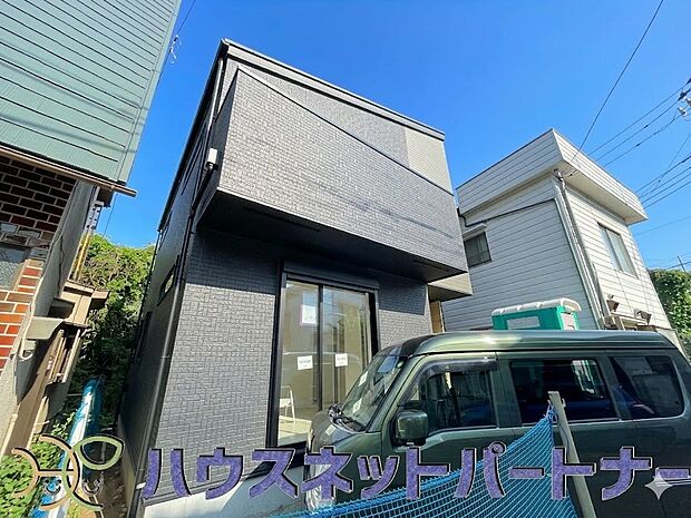 開放的な立地、隣地との空間周辺建物も綺麗で住みやすい