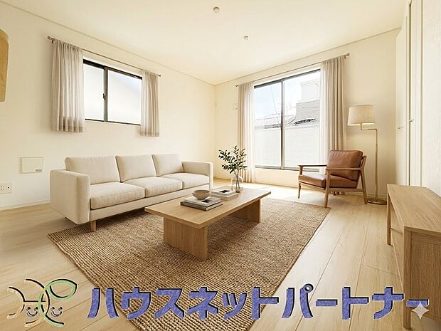明るく開放的なダイニング。家具はイメージです