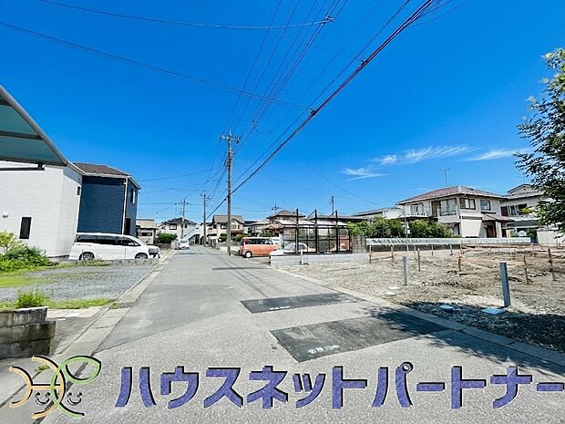家族の温かさと陽光の暖かさ、楽しい毎日と明るい未来を予感させる「空間が織り成すひとつ先の住み心地」を演出します。