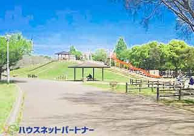 周辺環境-公園(220m)みさと公園