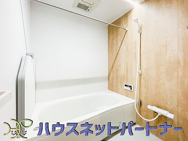 浴室を拡大表示