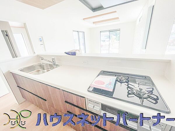 キッチンを拡大表示