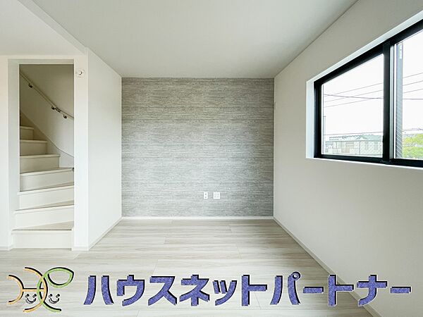 うららかな陽射しがどのお部屋にも降り注ぎますように、快適さを追求した間取設計。得難い立地環境での生活を恵みの豊かな永住の地へと変えてくれます。