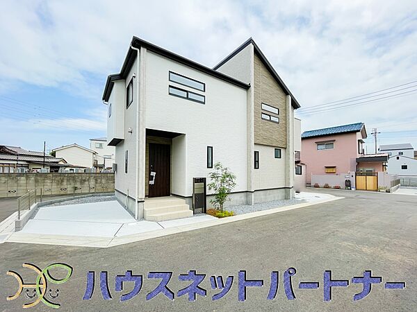 外観：311002458008