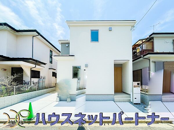 外観：311002458009