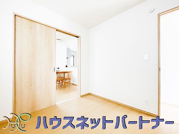 洋室を拡大表示
