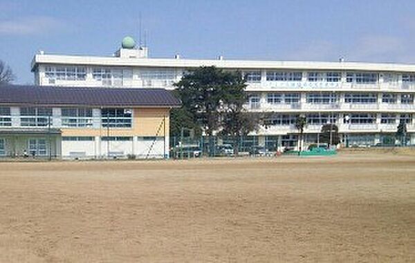 周辺環境-中学校(1300m)東部中学校