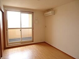 モンシェリー 203号室 2階2LDKのリビング/ダイニング