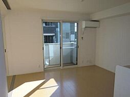 エクレール B 101号室 1階2LDKのリビング/ダイニング