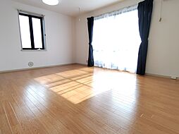 アビタシオン松前台 E棟 202号室 2階2LDKのリビング/ダイニング