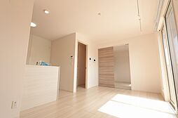 Grand Rise Tsukuba A棟 201号室 2階3LDKのリビング/ダイニング