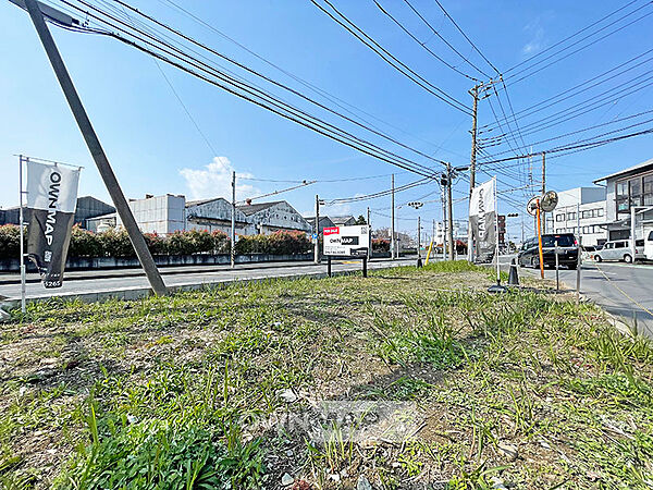 商業用地・駐車場用地にも適しております。