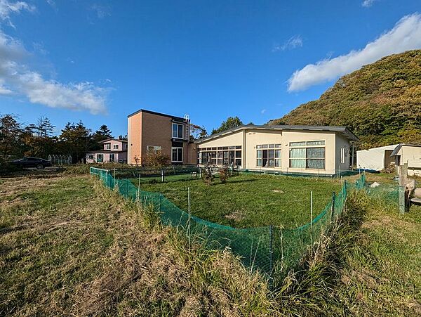 detached 北海道白老郡白老町字石山55-32
地図を見る