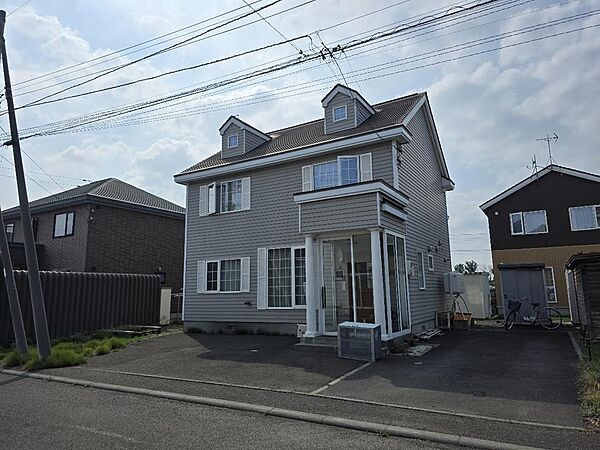 detached 北海道石狩市樽川八条３丁目123
地図を見る