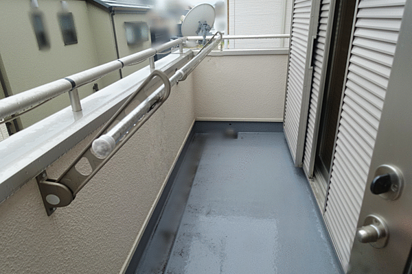 お洗濯にも便利なバルコニー付き