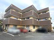 北高崎駅よりバス30分 徒歩13分 築25年10ヶ月 3階建の賃貸物件