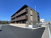 北高崎駅より徒歩25分 3階 築1年11ヶ月の賃貸物件