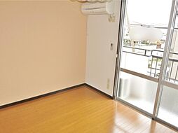 東武伊勢崎線 新伊勢崎駅 3.5kmの賃貸アパート 1階2DKのリビング/ダイニング