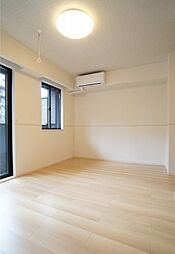 東武伊勢崎線 新伊勢崎駅 徒歩17分の賃貸アパート 1階1LDKのリビング/ダイニング