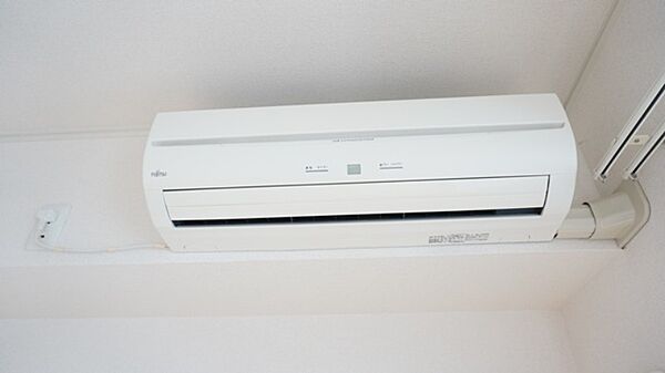 apartment 群馬県伊勢崎市連取町1510-1　T＆M　DE号