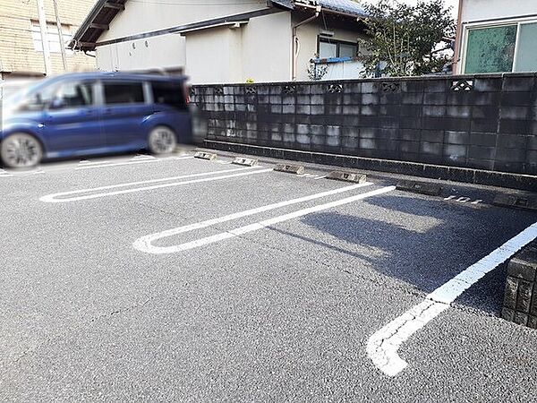 apartment 群馬県伊勢崎市連取町1510-1　T＆M　DE号