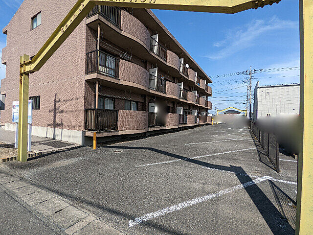 4 / 15