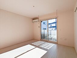 JR両毛線 伊勢崎駅 バス20分 伊勢崎市役所下車 徒歩8分の賃貸アパート 1階1Kのリビング/ダイニング