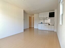 JR両毛線 国定駅 徒歩34分の賃貸アパート 1階1LDKのリビング/ダイニング