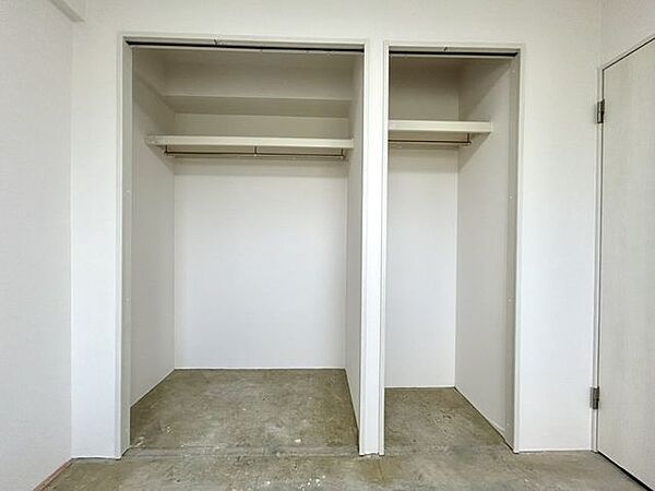 【リフォーム済　収納】カーペットの色は指定色の中からお選びいただけます。
