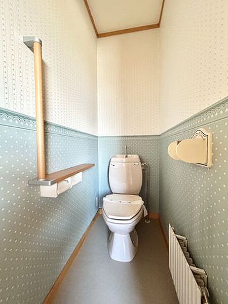 トイレを拡大表示