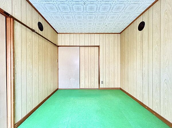 detached 北海道江別市文京台南町35-11
地図を見る