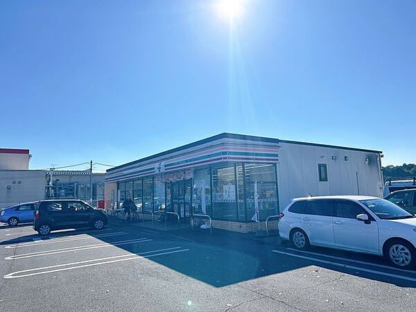 龍ケ崎市松葉 【周辺環境】セブンイレブン竜ヶ崎小柴店400ｍ 180m