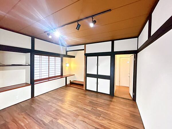 【内装一部リフォーム中】