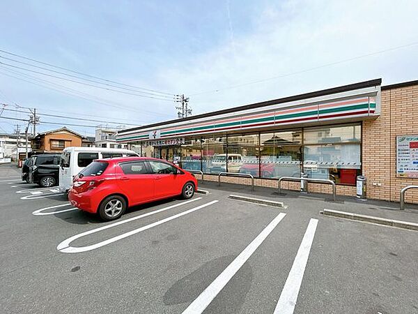 セブンイレブン稲沢駅前2丁目店 【周辺】セブンイレブン稲沢駅前二丁目店様まで徒歩約2分（約130m）。急なお買い物でも安心の距離です。