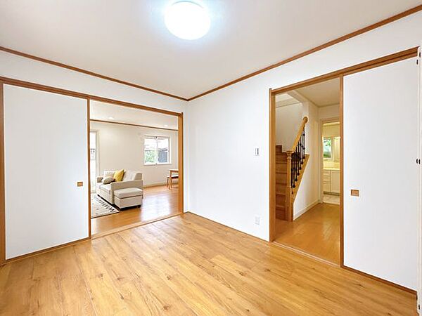 洋室　生活に合わせたお部屋の使い方で心地いい住まいつくりをお楽しみ下さい。